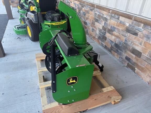 Image of John Deere 47" Snow Blower Primary image