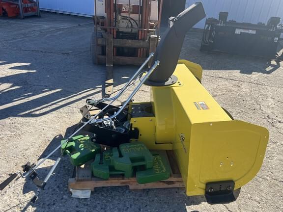 Image of John Deere 47" Snow Blower equipment image 2
