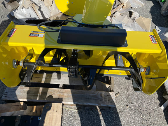 Main image John Deere 47" Snow Blower