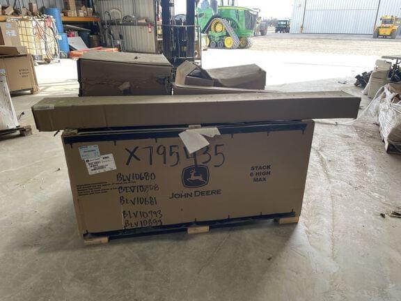 Image of John Deere 47" Snow Blower equipment image 4