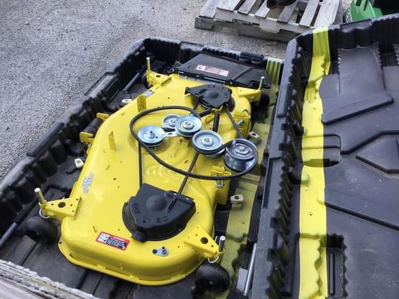 Image of John Deere 48" Accel Deep equipment image 3