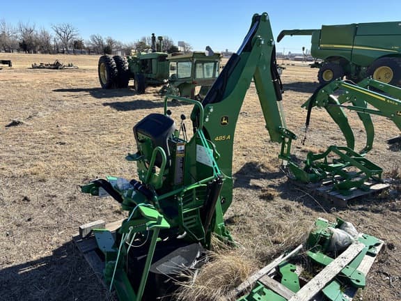 Image of John Deere 485A equipment image 4