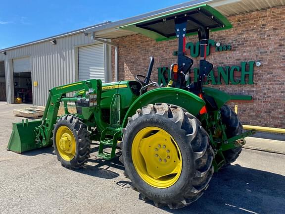 Image of John Deere 5045E equipment image 2