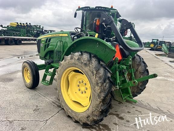 Image of John Deere 5045E equipment image 3