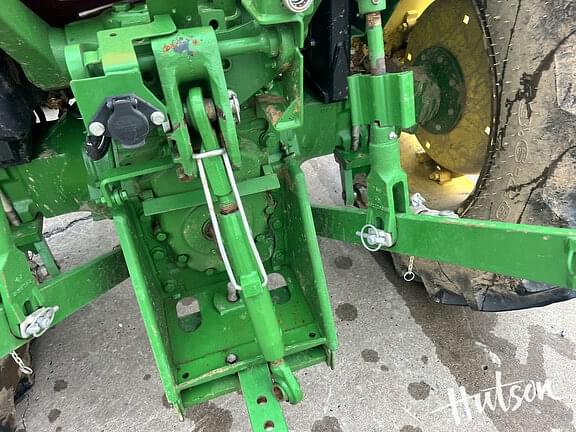 Image of John Deere 5045E equipment image 4