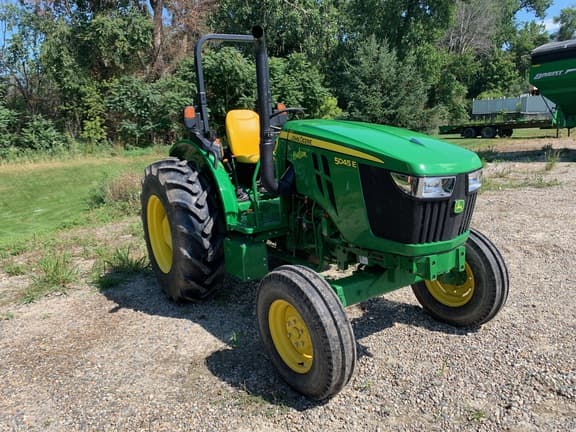 Image of John Deere 5045E Primary image