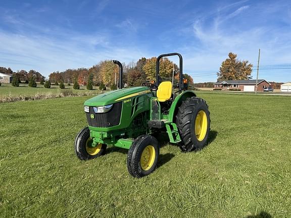 Image of John Deere 5045E Primary image