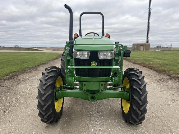 Image of John Deere 5045E equipment image 1