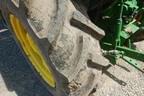 Image of John Deere 5045E equipment image 3