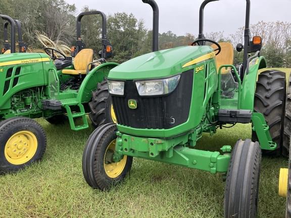 Image of John Deere 5045E equipment image 1