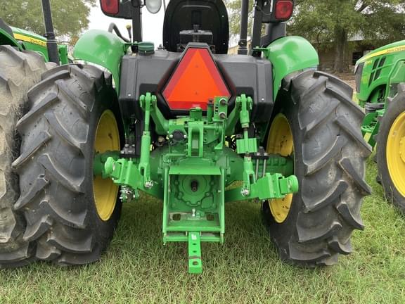Image of John Deere 5045E equipment image 2