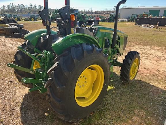 Image of John Deere 5045E equipment image 1