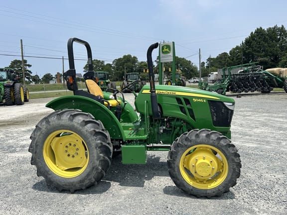 Main image John Deere 5045E