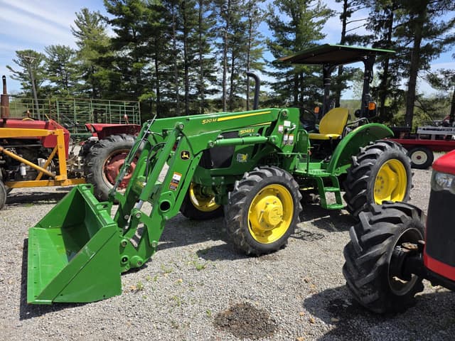 Image of John Deere 5045E equipment image 1