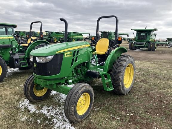 Image of John Deere 5045E Primary image