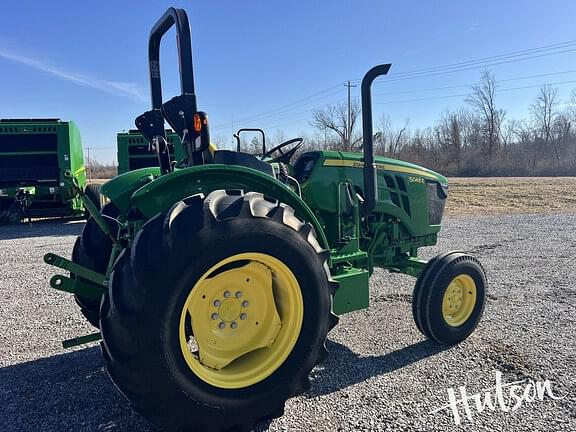 Image of John Deere 5045E equipment image 1