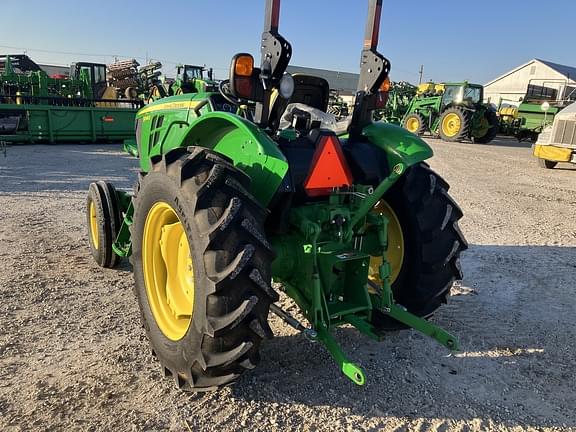 Image of John Deere 5045E equipment image 1