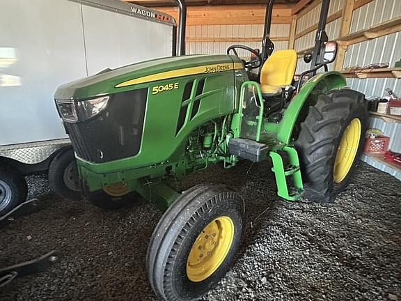 Image of John Deere 5045E Primary image