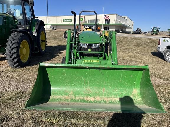 Image of John Deere 5045E equipment image 1