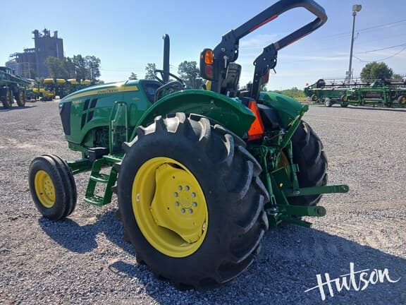 Image of John Deere 5045E equipment image 4