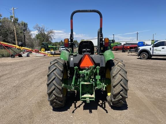 Image of John Deere 5045E equipment image 4
