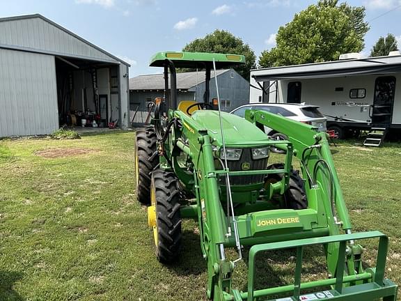 Image of John Deere 5045E equipment image 2