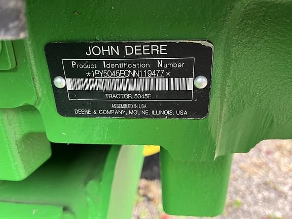 Image of John Deere 5045E equipment image 1