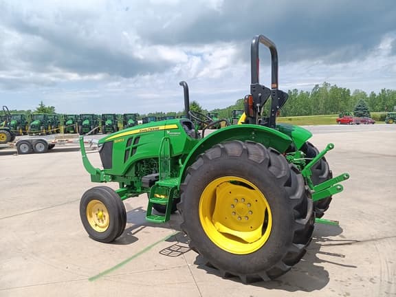 Image of John Deere 5045E equipment image 1