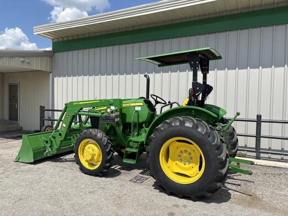 Image of John Deere 5045E equipment image 1
