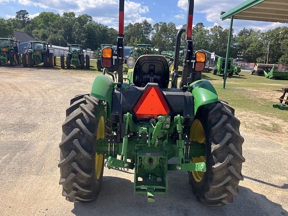 Image of John Deere 5045E equipment image 1