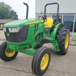 Image of John Deere 5045E equipment image 1