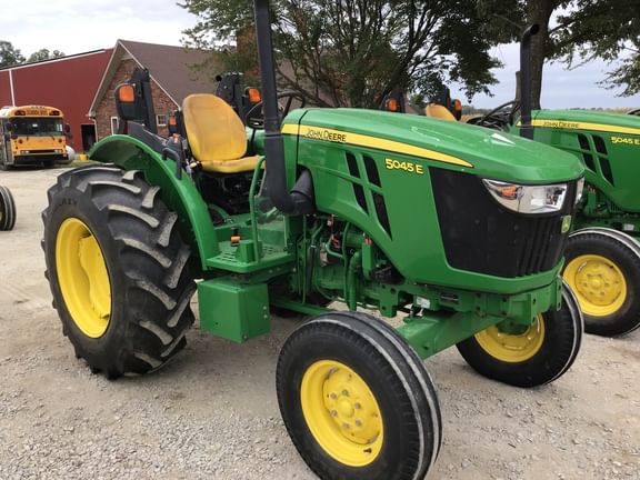 2022 John Deere 5045E Equipment Image0