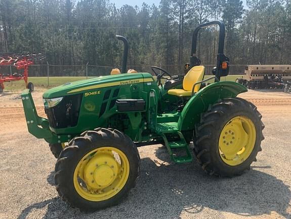 Image of John Deere 5045E Primary image