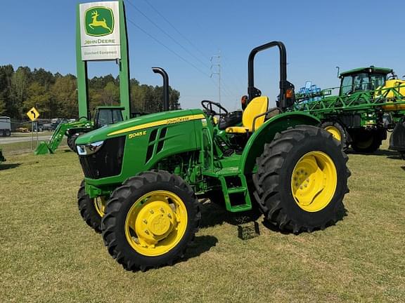 Image of John Deere 5045E equipment image 1