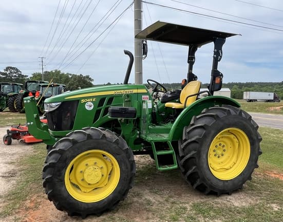 Image of John Deere 5045E Primary image