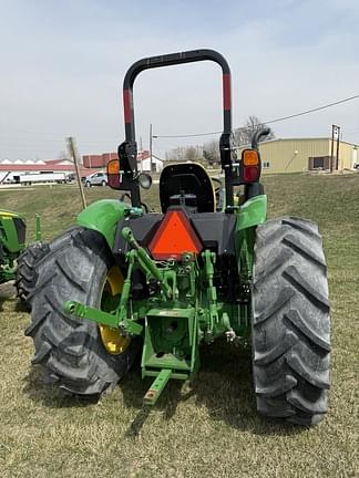 Image of John Deere 5045E equipment image 2