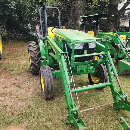 Image of John Deere 5045E equipment image 1