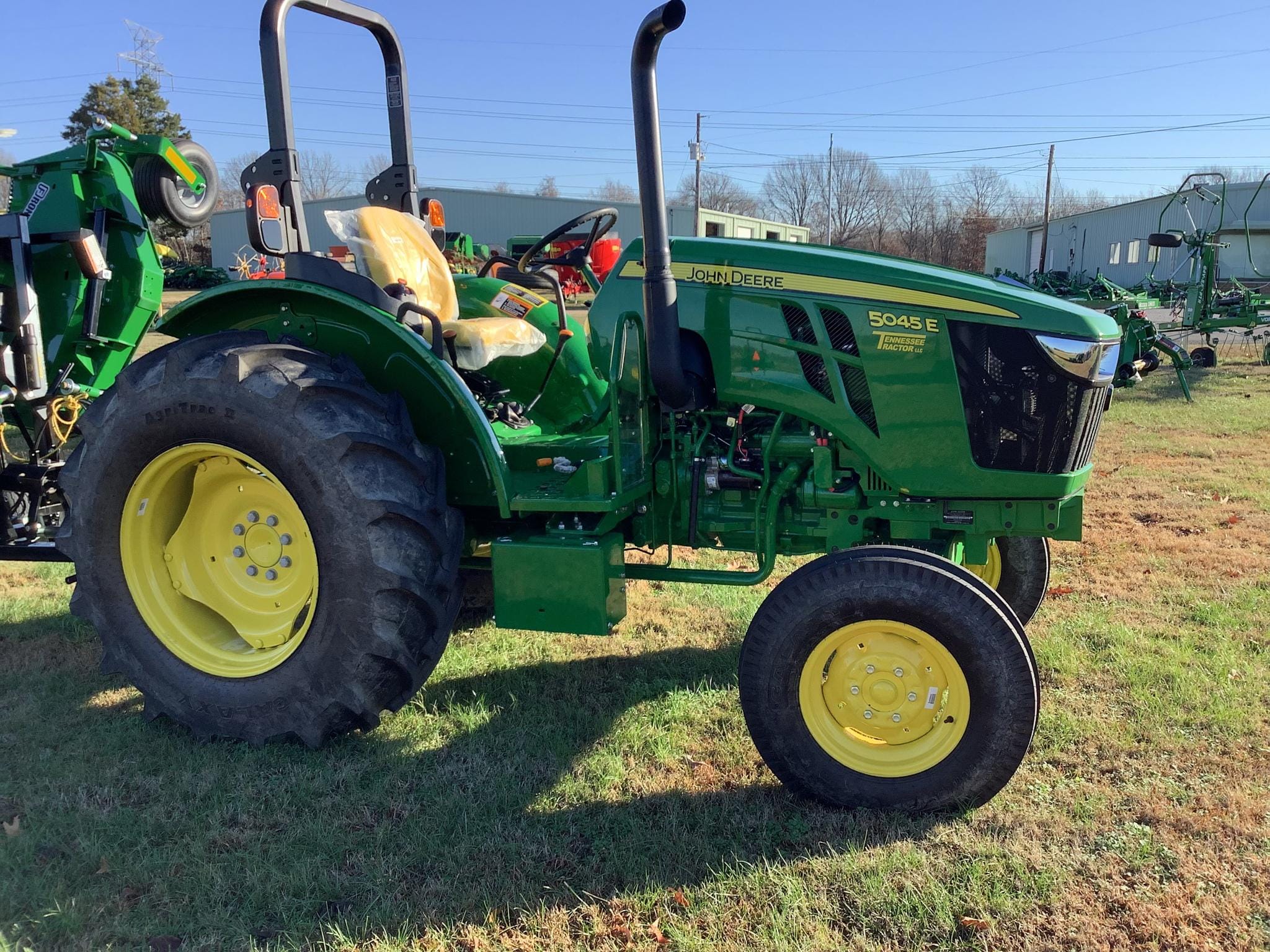 Main image John Deere 5045E