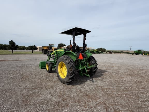 Image of John Deere 5045E equipment image 2