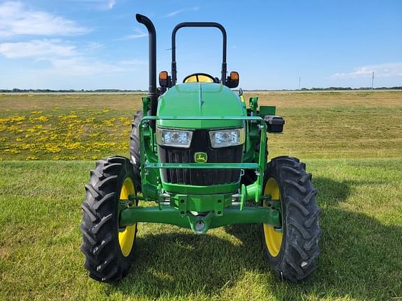 Image of John Deere 5045E equipment image 1