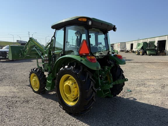 Image of John Deere 5055E equipment image 2