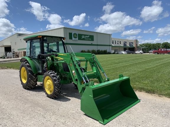Main image John Deere 5055E