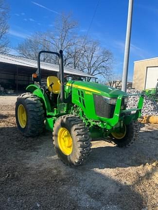 Image of John Deere 5055E equipment image 1