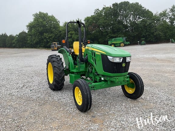 2022 John Deere 5055E Equipment Image0
