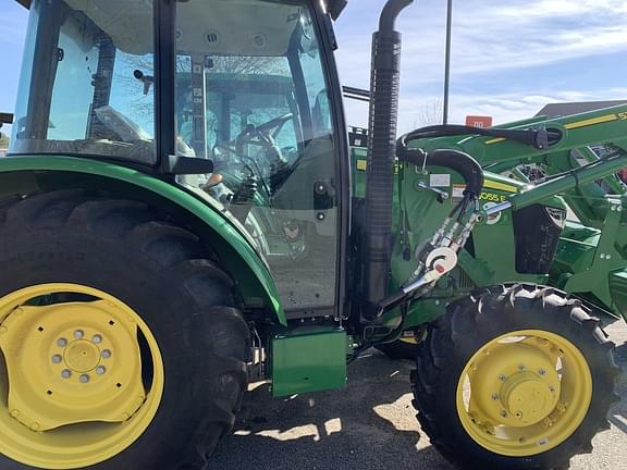 Image of John Deere 5055E Image 1