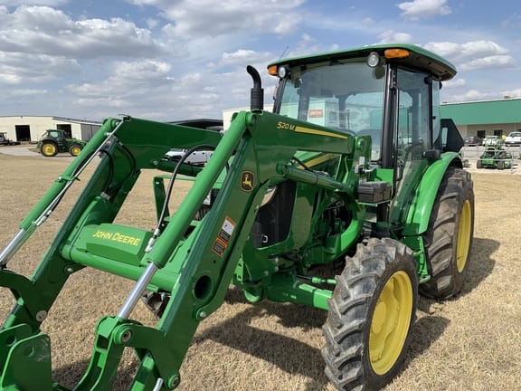 Main image John Deere 5055E
