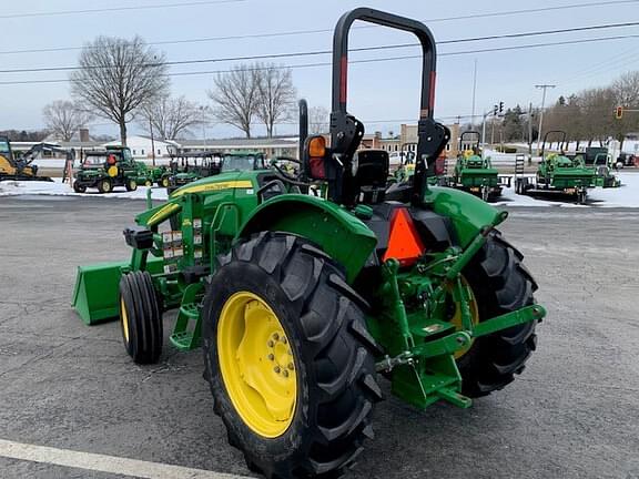 Image of John Deere 5055E equipment image 3