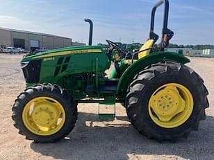 Main image John Deere 5055E 3