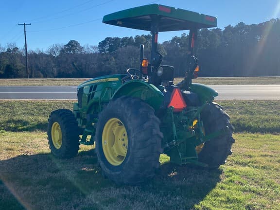 Image of John Deere 5055E equipment image 2