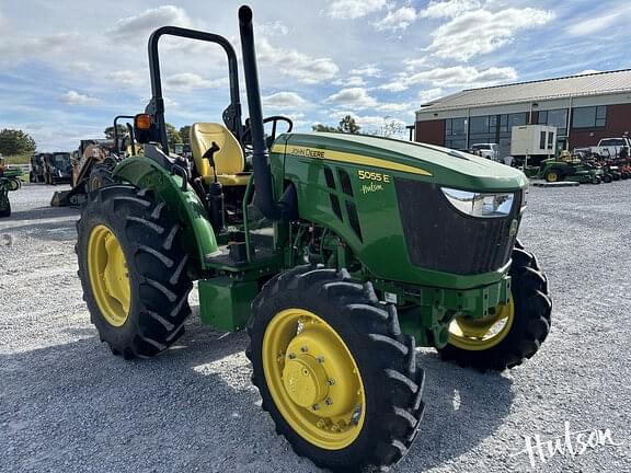 Image of John Deere 5055E Primary image